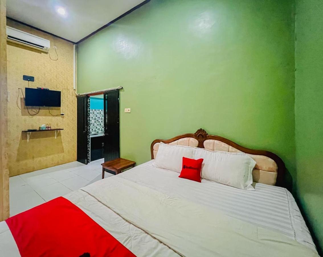 Reddoorz Near Sunrise Mall Mojokerto Exterior photo