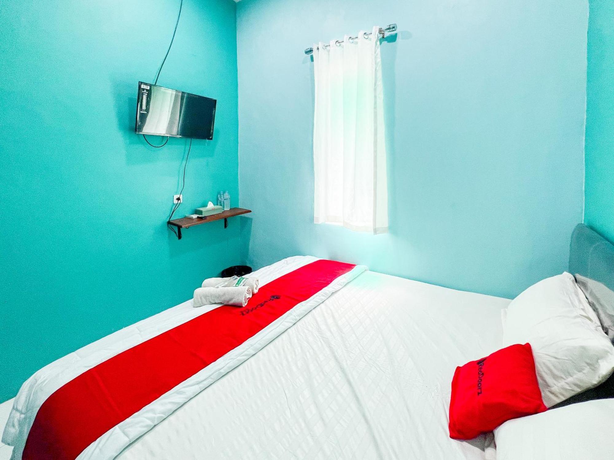 Reddoorz Near Sunrise Mall Mojokerto Exterior photo